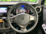 【純正革巻きステアリング】上質な革を使用することで、手にしっかり馴染みとても運転しやすいハンドルです♪