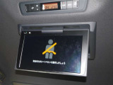 後席モニター