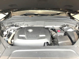 当店の認定中古車(VOLVO APPROVED CAR)はメーカー基準の車齢・走行に応じた内外装・機関の176項目もの項目に厳密な点検を実施。すべての基準を満たした自信を持ってお届けする中古車です。