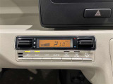 【オートエアコン】一度お好みの温度に設定すれば、車内の温度を検知し風量や温度を自動で調整してくれます。