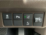 先進の安全運転支援システムHonda SENSINGです!●衝突軽減ブレーキ ●歩行者事故低減ステアリング●ACC●車線維持支援システム●路外逸脱抑制機能●誤発進抑制機能●先行車発進お知らせ機能