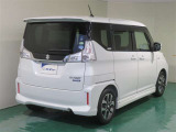 「デュアルカメラブレーキサポート」を搭載。カメラで歩行者や車を検知し、衝突の回避をアラートやブレーキでサポートします!