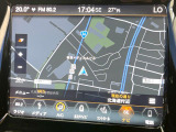 ●純正ナビ:一体感のあるナビは、高級感ある車内を演出してくれます。Bluetooth再生などオーディオ機能も充実しておりますので、運転もより楽しめます♪