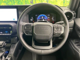 【ステアリングスイッチ】運転中、前方から目線をそらすことなく、オーディオ等の操作が可能な便利機能!安心&快適なドライブを演出してくれます♪
