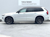 購入後は全国のVOLVO正規ディーラーにてアフターサービスをお受けいただけます。定期点検サービス、延長保証などの有料サービスも手厚くご用意しておりますので、ご不安事はお気軽にご相談下さい。