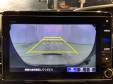 リアカメラ付で、後方をナビ画面で確認。車庫入れも安心です。もちろん、バックギアと連動しています。