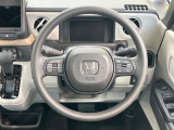【ステアリングスイッチ】運転中、前方から目線をそらすことなく、オーディオ等の操作が可能な便利機能!安心&快適なドライブを演出してくれます♪