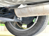 お車を安心してお乗りいただく為には、足回りの定期点検が欠かせません。サービスサポート(有償保証)では無料点検もご提供しており、安心のカーライフをお過ごしいただけるサポート体制が整っています。