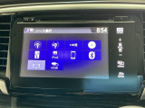 スマートフォンに接続すると、音楽を聴くことができます♪もちろんFM/AMラジオもお聞きいただけますよ♪