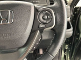 クルーズコントロールを装備しています。高速道路などで一定の速度で走ってくれるので運転が楽ですよ!速度を設定できますので、スピードの出しすぎにも注意できます。