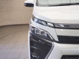 コーナーセンサー付きで駐車時も安心です。