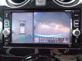 アラウンドビューモニターも付いているので、車庫入れもスムーズにできます。
