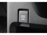 シガーソケットが付いているので、車から電源を取ることが出来ます!