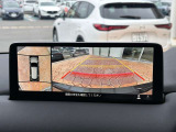 バックカメラで車庫入れをサポートします♪