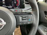 プロパイロット搭載。高速道路でドライバーに代わってアクセル、ブレーキ、ステアリングを自動制御します。