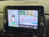 【アラウンドビューモニター】専用のカメラにより、上から見下ろしたような視点で360度クルマの周囲を確認することができます☆死角部分も確認しやすく、狭い場所での切り返しや駐車もスムーズに行えます。