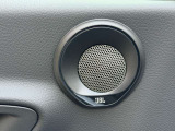 JBLプレミアムサウンド(12スピーカー)