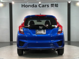当社の車両には『安心して車選びをしていただくために』お支払い総額を表示しております。税金、自賠責保険料、登録費用、リサイクル料金が含まれており、県内登録及び届出で店頭納車の場合になります。