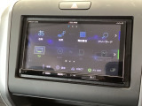 ナビ機能だけでなく、フルセグ、Bluetooth、DVDとCD再生などのオーディオ機能がついています!
