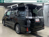「中古車ハイブリッド保証」付き。ハイブリッド機構を無償で保証します。保証期間は、初度登録年月から10年目まで、またはロングラン保証が終わってから3年間。ただし累計走行距離が20万km以内です。