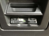 ☆最近増えてきましたスマートインターチェンジは、このETC車載器が無ければ通過することができません。もはや無くてはならない必須アイテムですね。☆