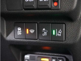 ◆横滑り防止装置◆コーナーリング時の横すべりを抑える機能と、車両の急激な挙動変化を抑える機能で、安定した走行を実現しています。運転に安心とゆとりが出来ます。