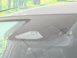 【トヨタセーフティセンス】走行中に前方の車両等を認識し、衝突しそうな時は警報とブレーキで衝突回避と被害軽減をアシスト。より安全にドライブをお楽しみいただけます。