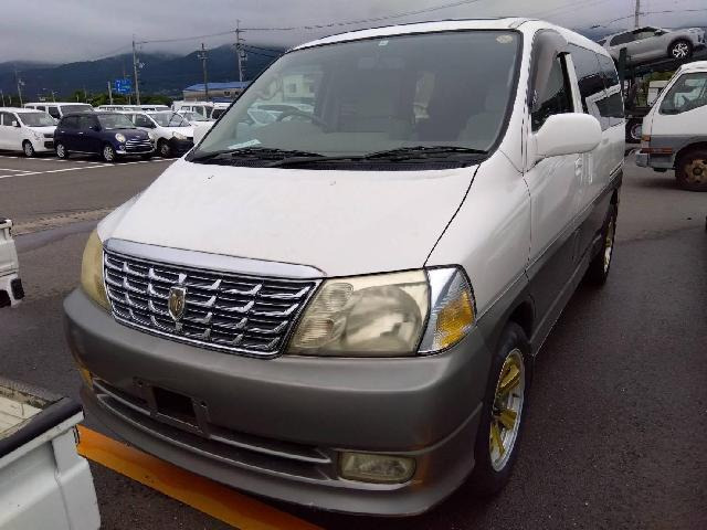 トヨタ グランドハイエース 