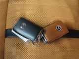 スマートキー2個付きです。