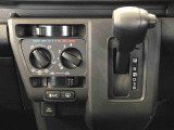 ATシフトで運転も楽々です。