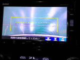 バックカメラの画像です。ガイドラインがスムースな車庫入れをサポートいたします。車庫入れの安心感がアップしますね。