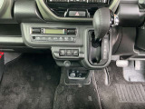 運転しながらでも手元を見ずに操作可能なマツダコネクトの操作ダイアルです!