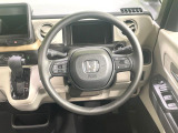 【ステアリングスイッチ】運転中、前方から目線をそらすことなく、オーディオ等の操作が可能な便利機能!安心&快適なドライブを演出してくれます♪