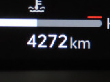 ワンオーナー車で走行距離の少ないアルファードです。