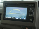 ◆バックカメラ◆リバースにするだけで映ります、後方の安全確認や、狭い駐車場での車庫入れ、雨の日や夜間など視界の悪い時に便利です!安全にバックする為には欠かせない装備です。