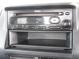 純正CDコンポ(CX-174C)はCDプレーヤー・AM/FMチューナー付です。お好みの音楽を聞きながらのドライブは楽しさ倍増ですね!