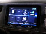 CD、DVD、Bluetooth、AM、FM、AUX、スマートフォン接続ができます。