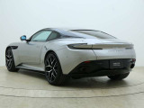 Roof - Body Coloured/Roof Strake - Gloss Black