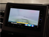 ◆バックカメラ◆リバースにするだけで映ります、後方の安全確認や、狭い駐車場での車庫入れ、雨の日や夜間など視界の悪い時に便利です!安全にバックする為には欠かせない装備です。