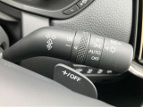 暗くなれば自動で点灯してくれる『オートライト機能』付きです。エンジンを切った時の消し忘れがなく、バッテリー上がりも予防できますよ。トンネルが連続するシーンなどでも活躍してくれます。