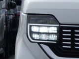 ★LEDヘッドライト搭載★ 白っぽく光る明るく省電力なLEDライト!先進的な白い輝きでフロントフェースを引き締めます☆