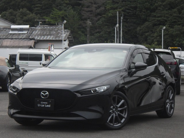 マツダ MAZDA3ファストバック 