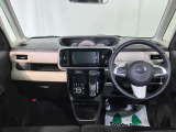 メーターやシフト、スイッチ位置など運転席まわりの配置はしっくりいきたいものですね!まずは座ってチェックしてみて下さい♪