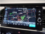 【ナビゲーション】起動までの速度と地図を検索する速度が最大の魅力。初めての道でも安心・快適なドライブをサポート出来ます。操作も簡単で、ストレスフリーなドライブを提供。