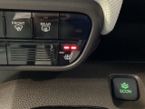 【シートヒーター】雨の日や冷えた車内でも、シートの座面をやさしく温め快適な運転をサポート。