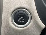 プッシュスターター機能付き。キーを差し込まずポケットや鞄に入れておけばエンジンが掛けれます。