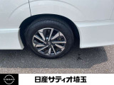 純正アルミホイール装着