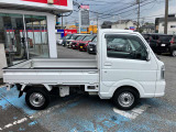 納車前に点検整備をさせていただきます。消耗部品の交換はもちろん、「日産車のプロ」の整備士がきちんと整備いたしますのでご安心してお使いいただけます。