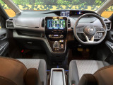 セレナ 1.2 e-POWER ハイウェイスターV 