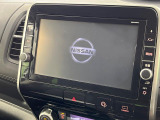 【大画面ナビ】人気の大型9インチナビを装備。存在感のある大画面はインパクト大!ナビ利用時のマップ表示は見やすく、テレビやDVDは臨場感がアップ!いつものドライブがグッと楽しくなります♪